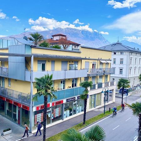 Riva Central Apartment - Free Parking Eksteriør bilde